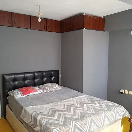 4-bedroom With River View, Garden, And 24 7 Self Check-in Сasa de vacaciones