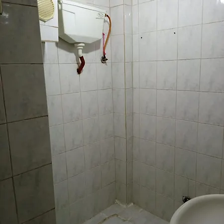 4-bedroom With River View, Garden, And 24 7 Self Check-in Edirne